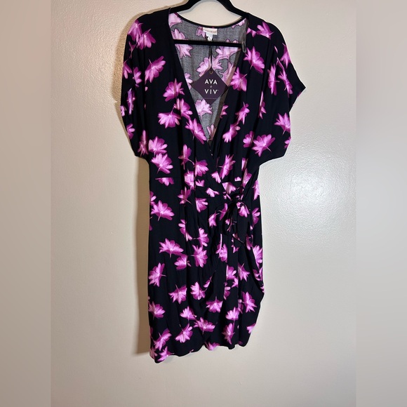 NWT Ava & Viv Woman Wrap Dress Black With Fusica Purple/Pink Floral Size XXL - Picture 4 of 13